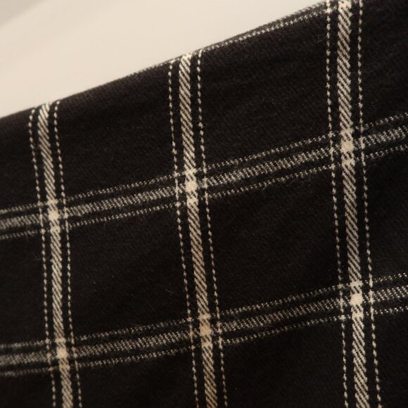 NWT JCREW plaid cape scarf wrap black white fringe faux fur holiday cozy elegant - Picture 5 of 8